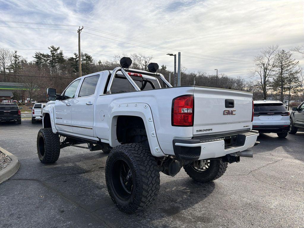 used 2019 GMC Sierra 2500 car, priced at $61,999
