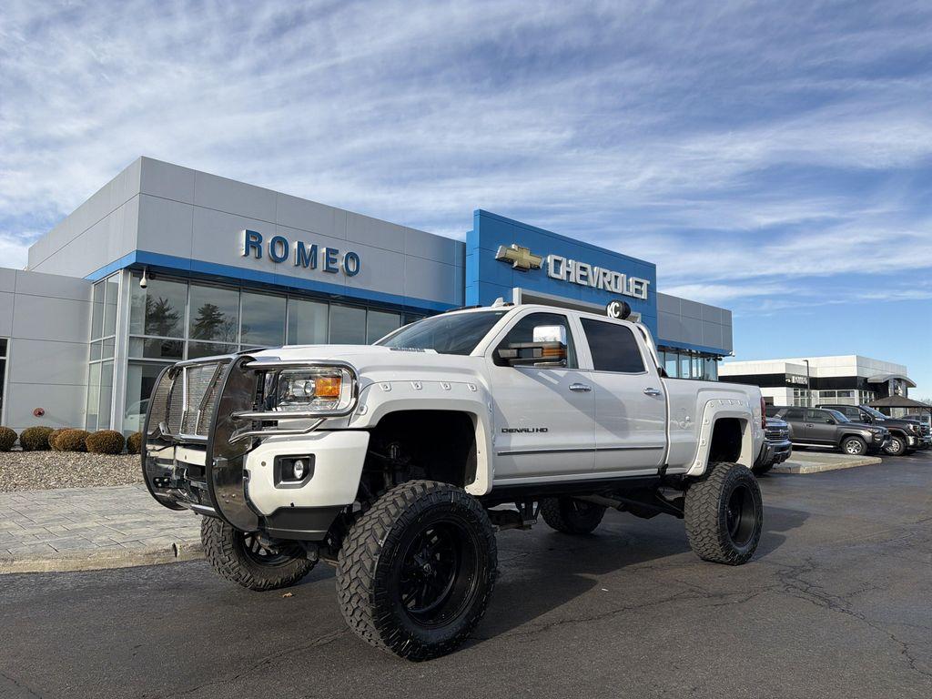 used 2019 GMC Sierra 2500 car, priced at $61,999