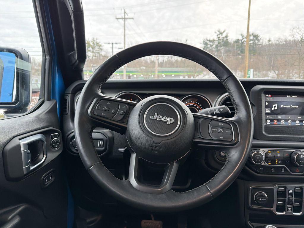 used 2023 Jeep Gladiator car, priced at $32,499