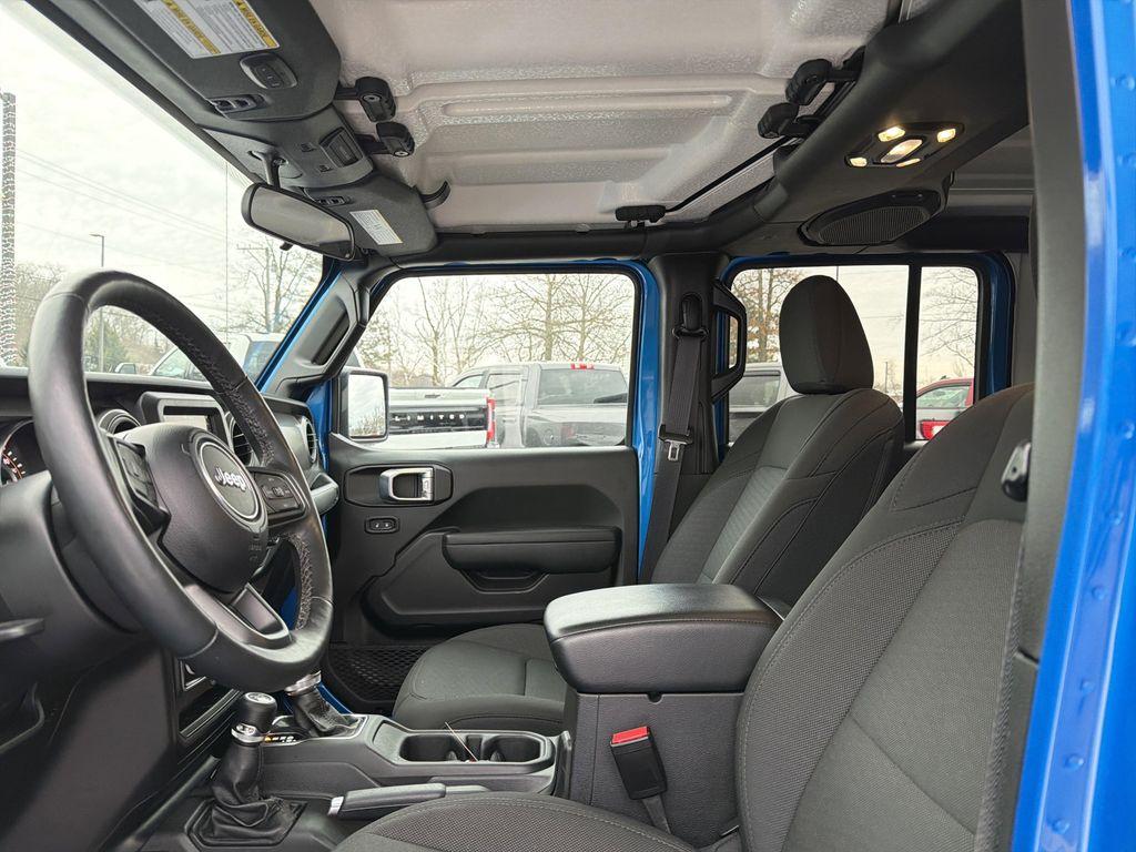 used 2023 Jeep Gladiator car, priced at $32,499