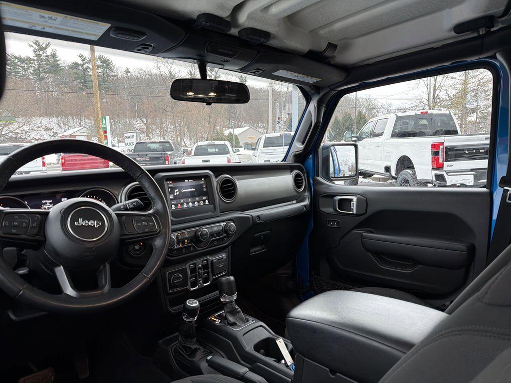 used 2023 Jeep Gladiator car, priced at $32,499