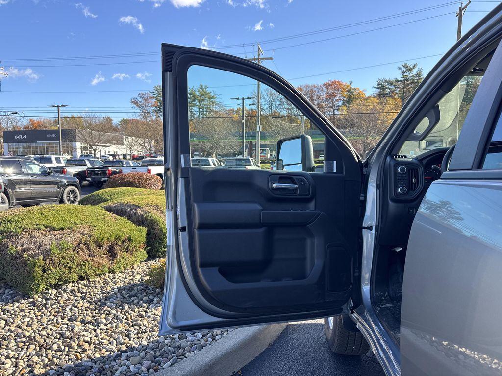 new 2026 GMC Sierra 2500 car, priced at $59,520