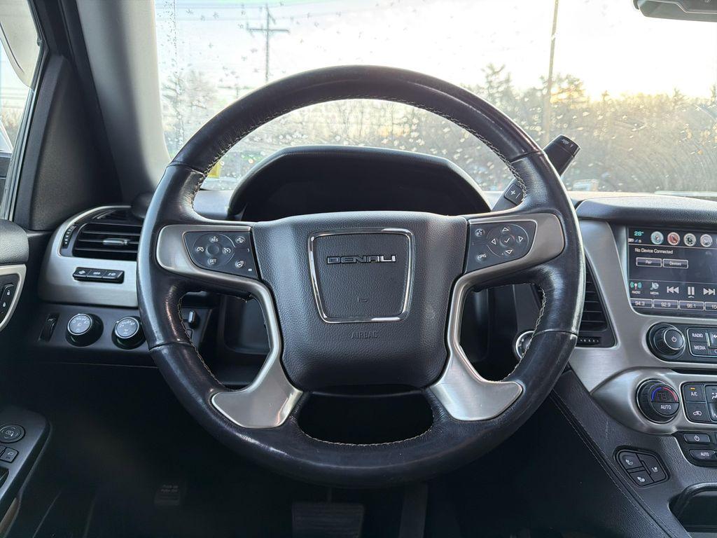 used 2019 GMC Yukon car, priced at $28,399