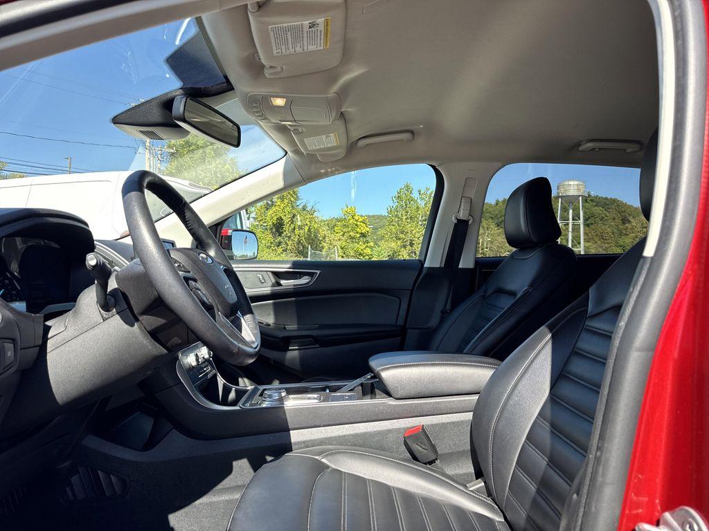used 2023 Ford Edge car, priced at $19,299