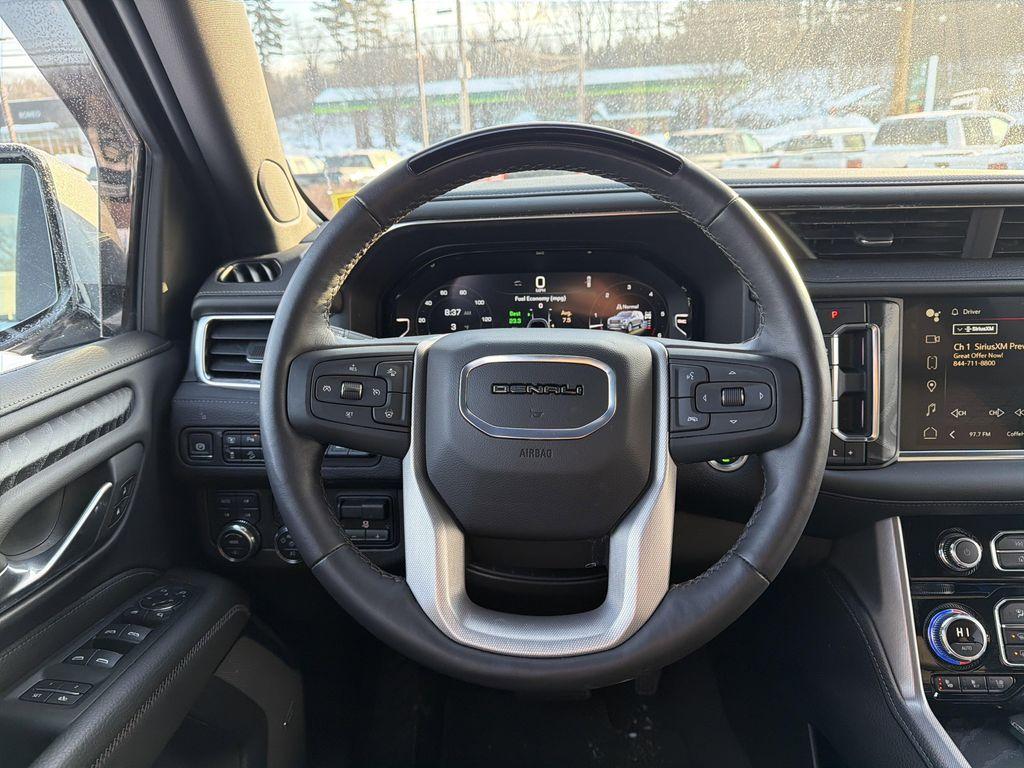 used 2024 GMC Yukon XL car, priced at $78,999