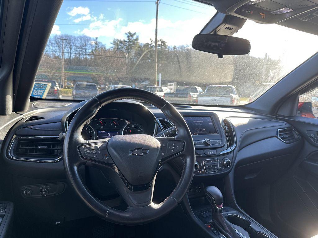 used 2022 Chevrolet Equinox car, priced at $16,999