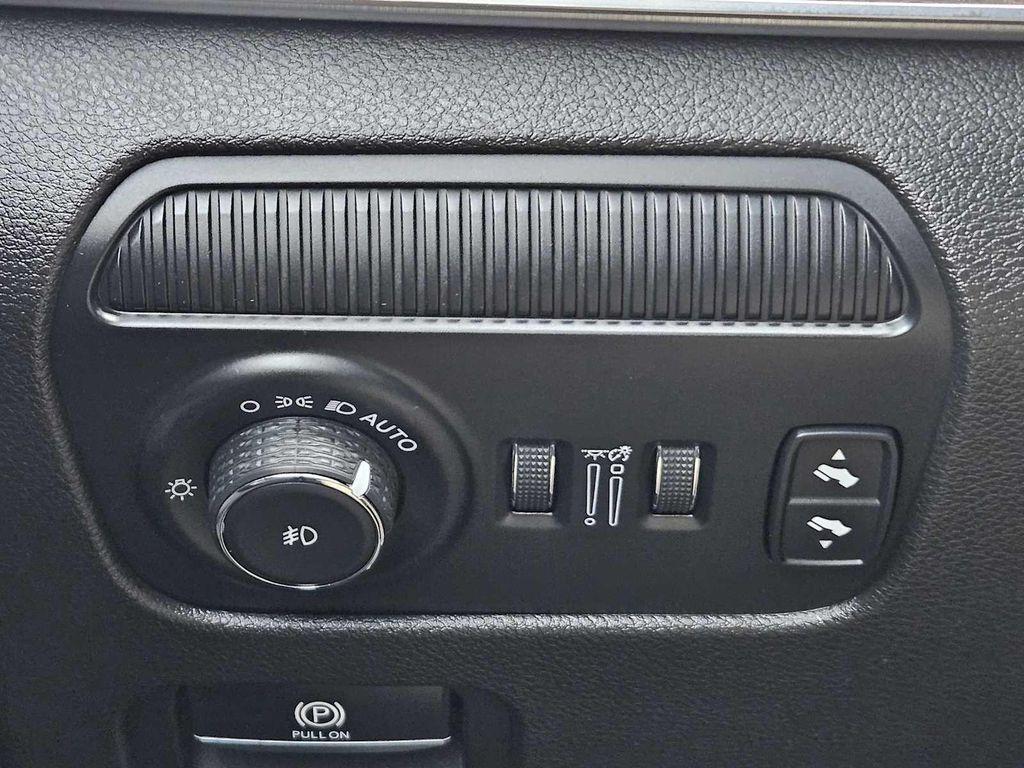 used 2022 Jeep Grand Wagoneer car, priced at $43,795