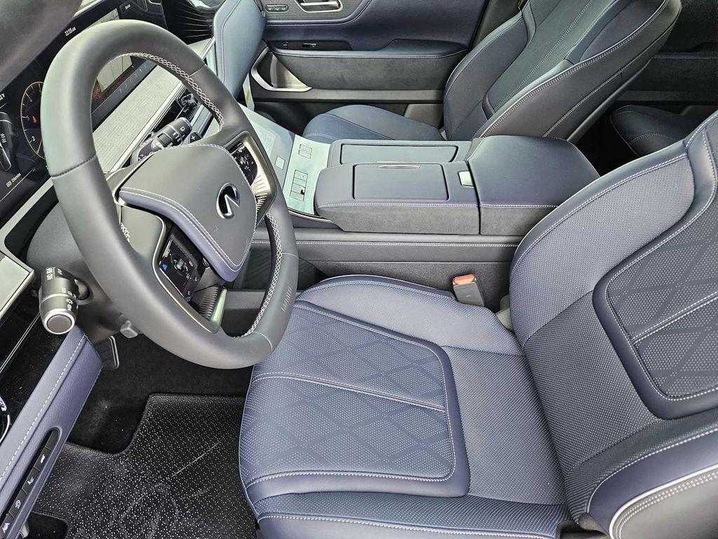 new 2026 INFINITI QX80 car, priced at $106,825