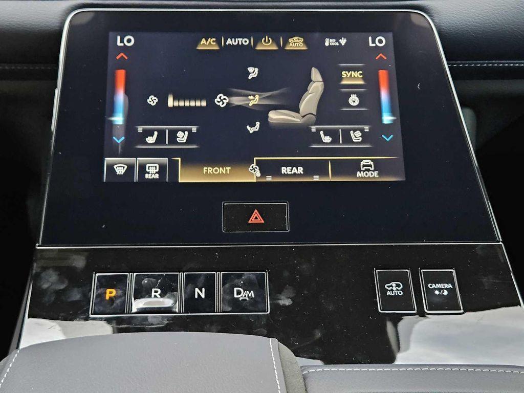 new 2026 INFINITI QX80 car, priced at $106,825