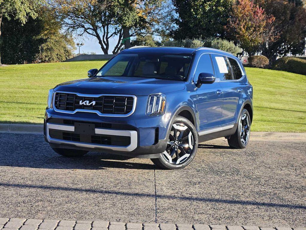 used 2023 Kia Telluride car, priced at $29,798