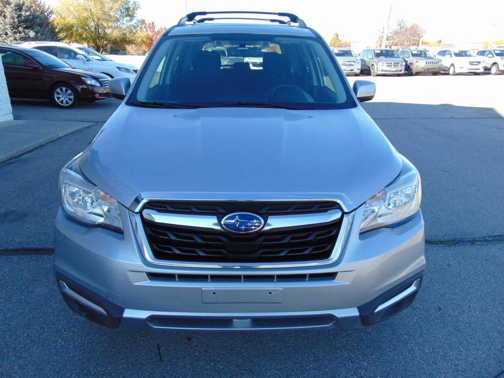 2017 Ice Silver Metallic Subaru Forester