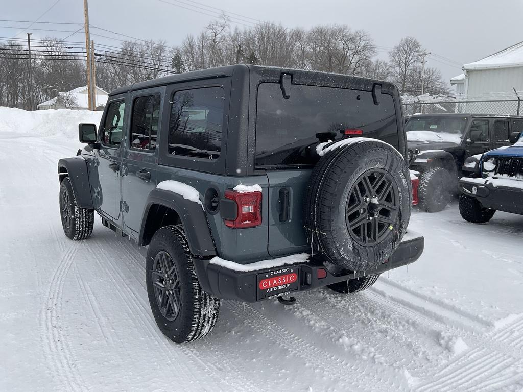 new 2026 Jeep Wrangler car, priced at $51,070