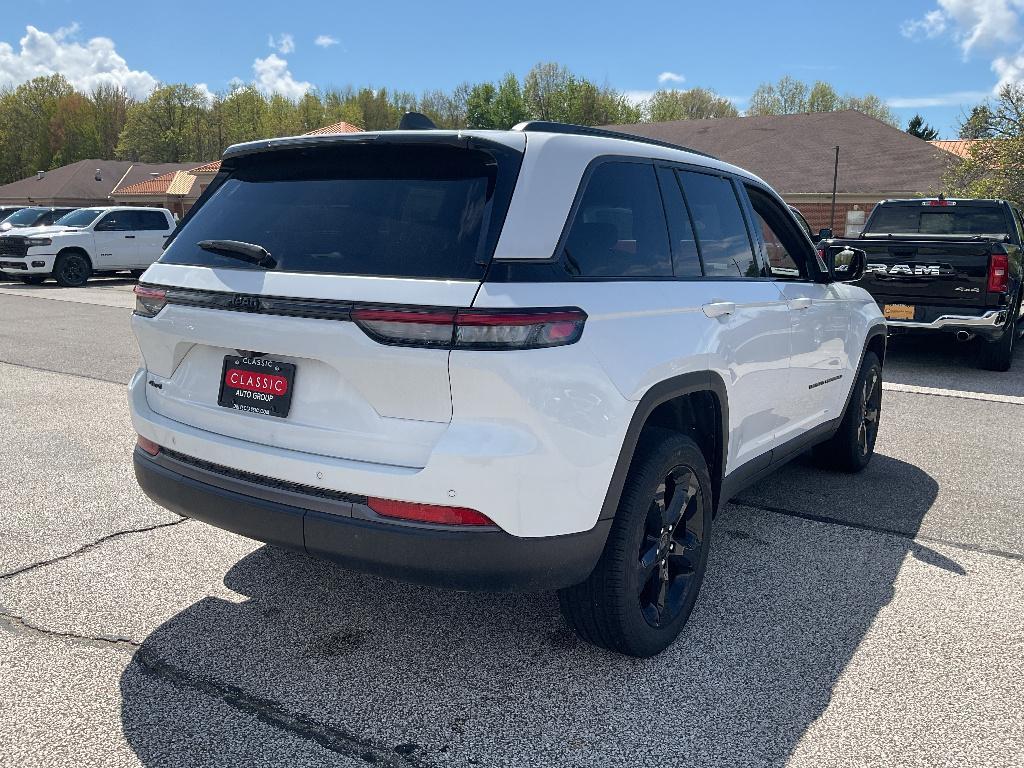 new 2026 Jeep Grand Cherokee car, priced at $46,158