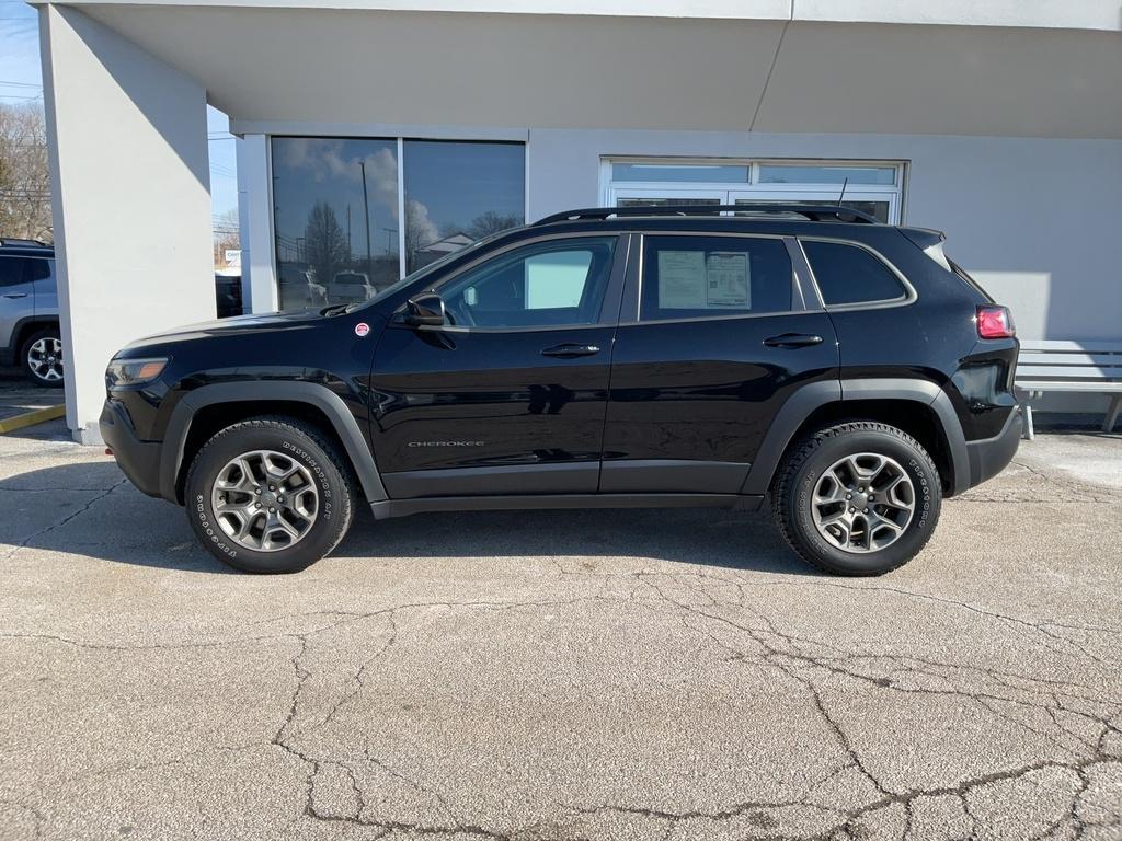 used 2022 Jeep Cherokee car, priced at $27,990
