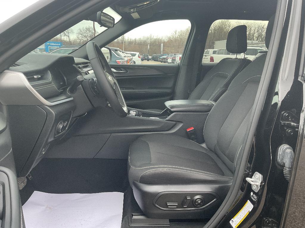 used 2024 Jeep Grand Cherokee L car, priced at $32,438