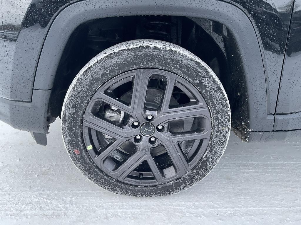 new 2026 Jeep Compass car, priced at $36,700