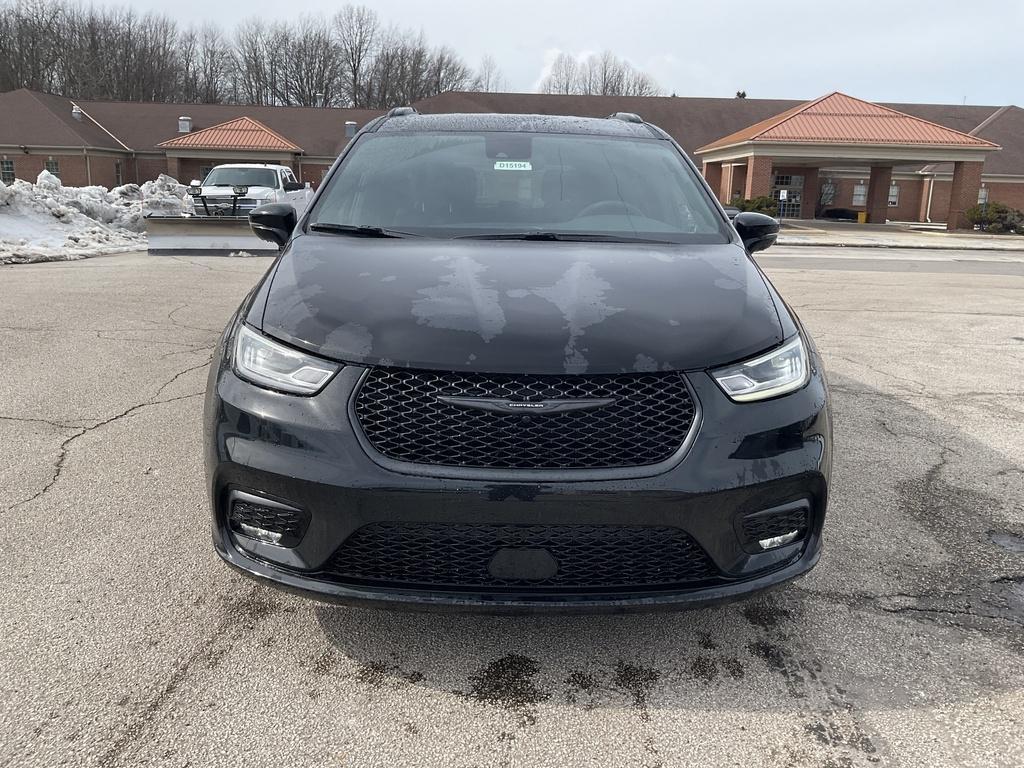 new 2026 Chrysler Pacifica car, priced at $44,910