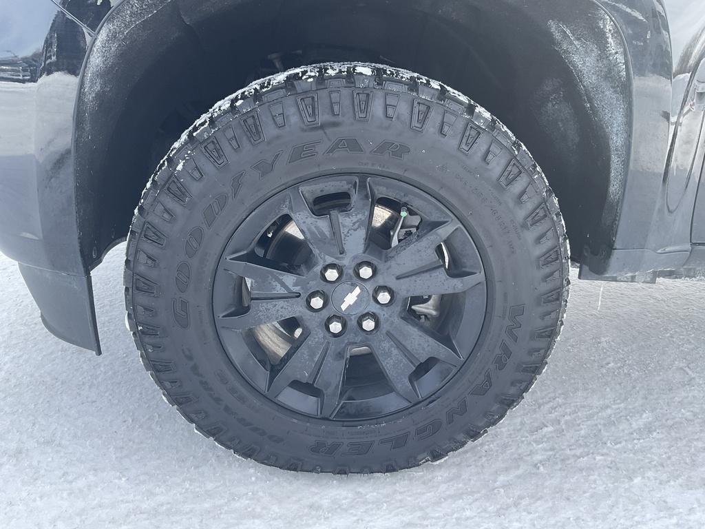 used 2022 Chevrolet Colorado car, priced at $33,990