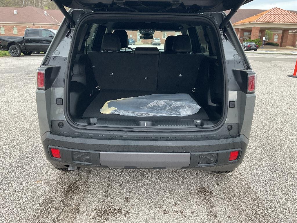 new 2026 Jeep Cherokee car, priced at $41,758