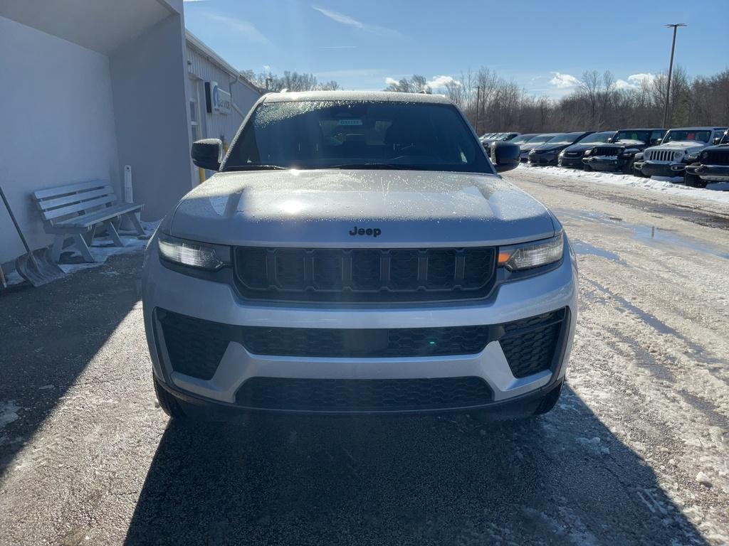 new 2026 Jeep Grand Cherokee car, priced at $48,750