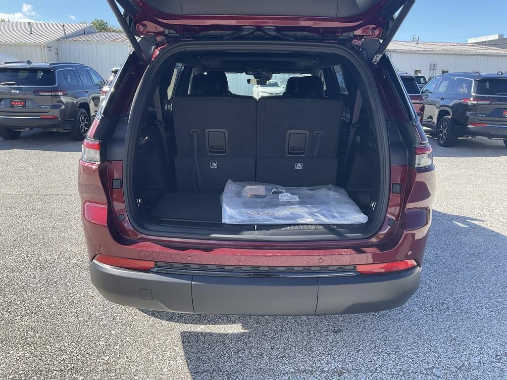 new 2025 Jeep Grand Cherokee L car, priced at $45,898