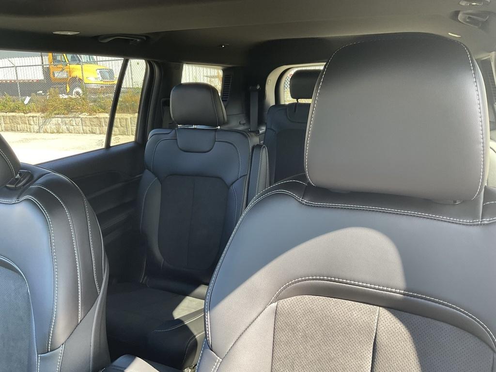 new 2025 Jeep Grand Cherokee L car, priced at $45,898