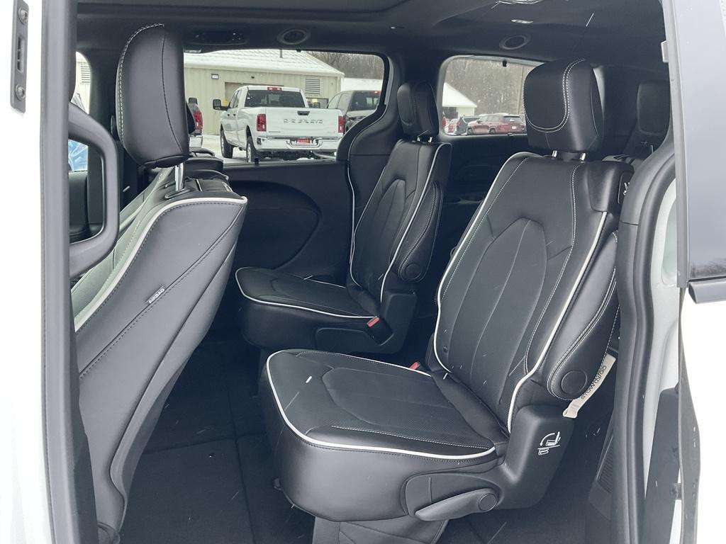new 2026 Chrysler Pacifica car, priced at $52,945