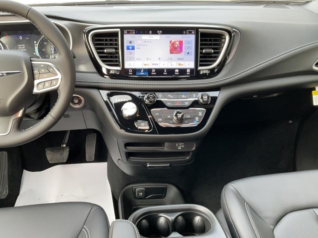 new 2026 Chrysler Pacifica car, priced at $43,165