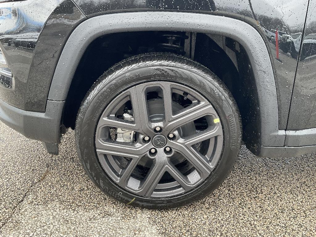 new 2026 Jeep Compass car, priced at $35,869