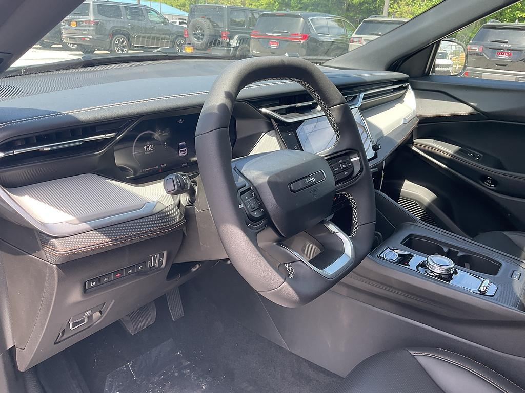 new 2026 Jeep Cherokee car, priced at $41,763