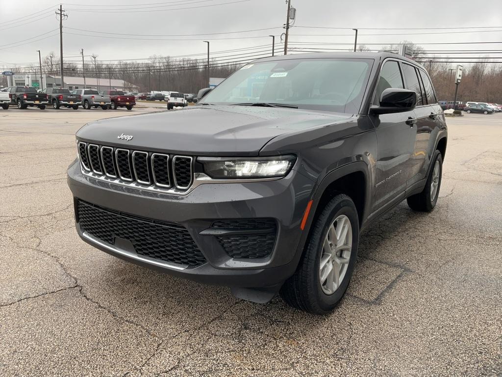 new 2025 Jeep Grand Cherokee car, priced at $41,744
