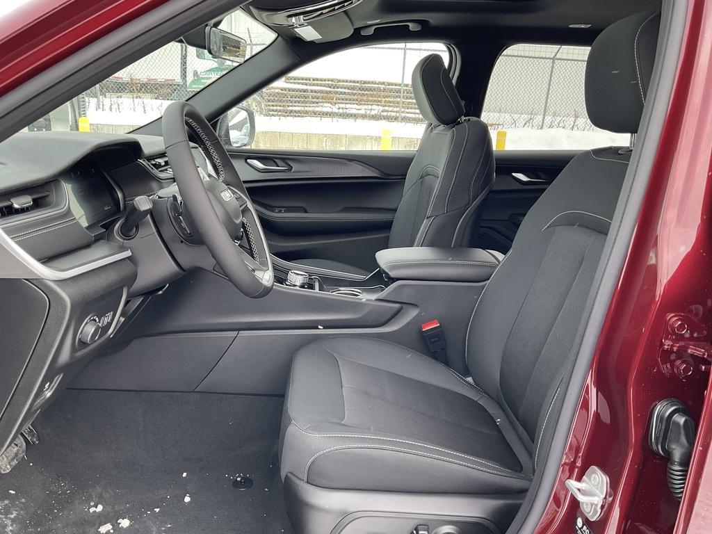 new 2026 Jeep Grand Cherokee L car, priced at $46,710