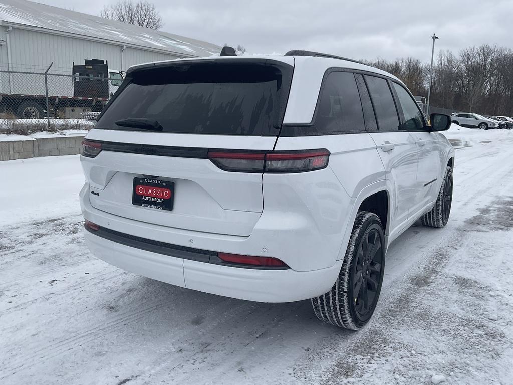 new 2026 Jeep Grand Cherokee car, priced at $52,462