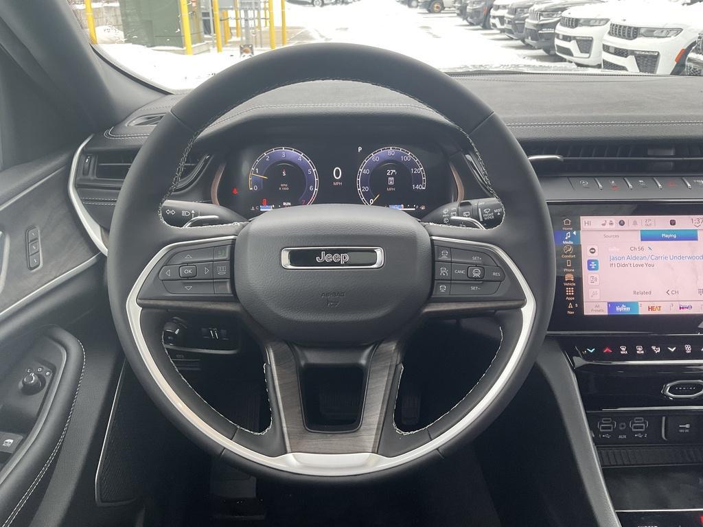 new 2026 Jeep Grand Cherokee car, priced at $52,462