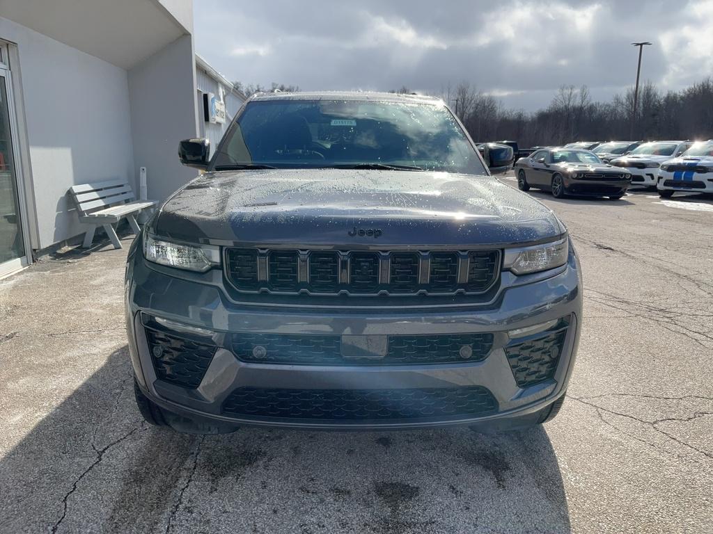 new 2026 Jeep Grand Cherokee car, priced at $53,805