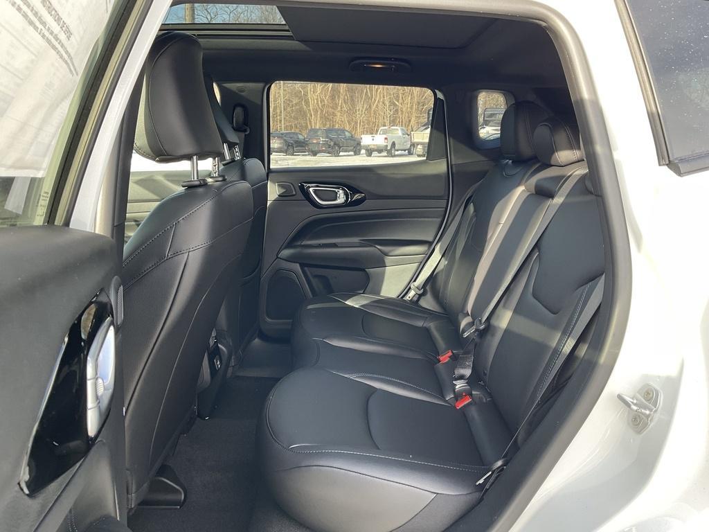 new 2026 Jeep Compass car, priced at $38,400