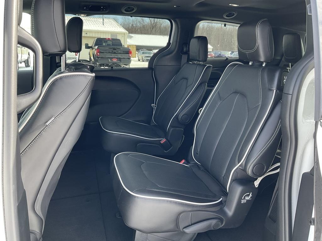 new 2026 Chrysler Pacifica car, priced at $54,495