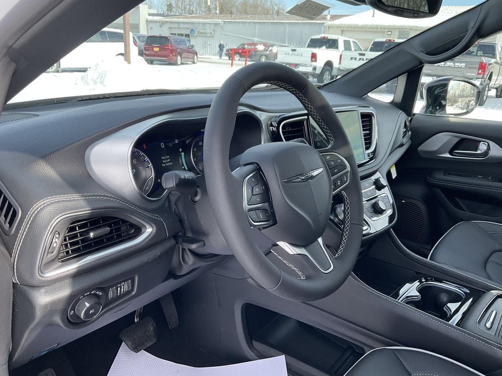new 2026 Chrysler Pacifica car, priced at $54,495