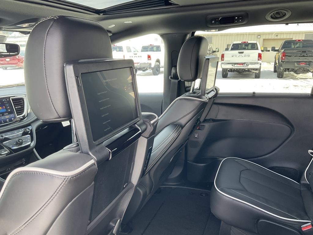 new 2026 Chrysler Pacifica car, priced at $54,495