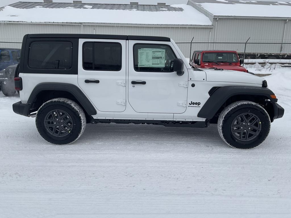 new 2026 Jeep Wrangler car, priced at $50,475