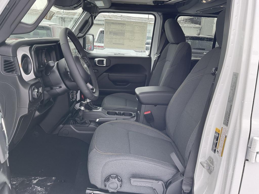 new 2026 Jeep Wrangler car, priced at $50,475