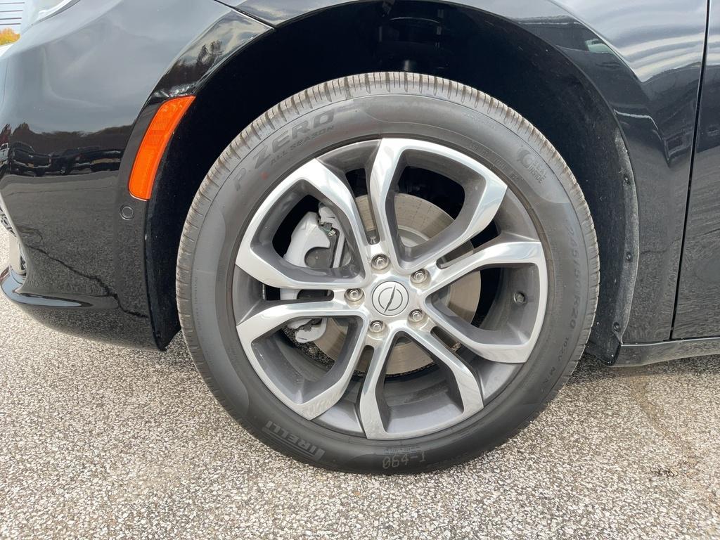 used 2026 Chrysler Pacifica car, priced at $56,990