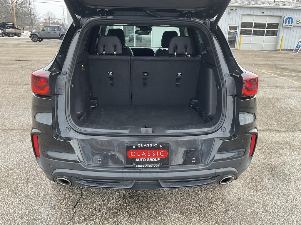 used 2025 Chevrolet TrailBlazer car, priced at $26,990