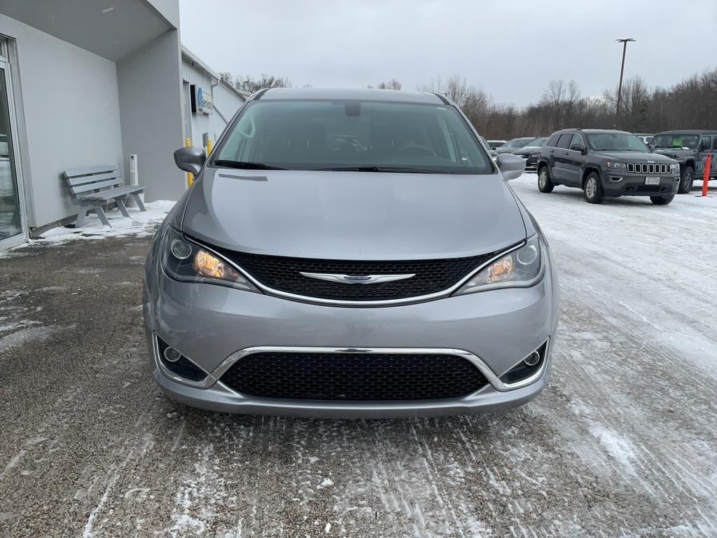 used 2020 Chrysler Pacifica car, priced at $19,999