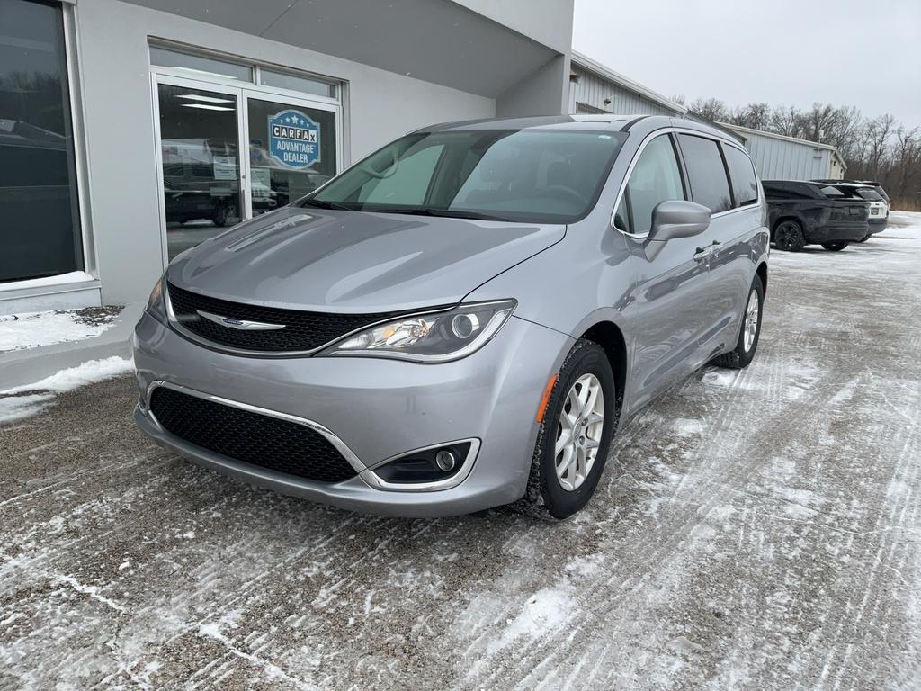 used 2020 Chrysler Pacifica car, priced at $19,999