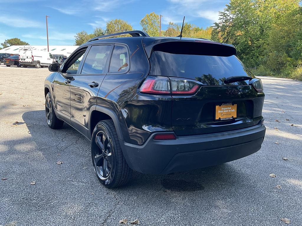 used 2023 Jeep Cherokee car, priced at $23,886