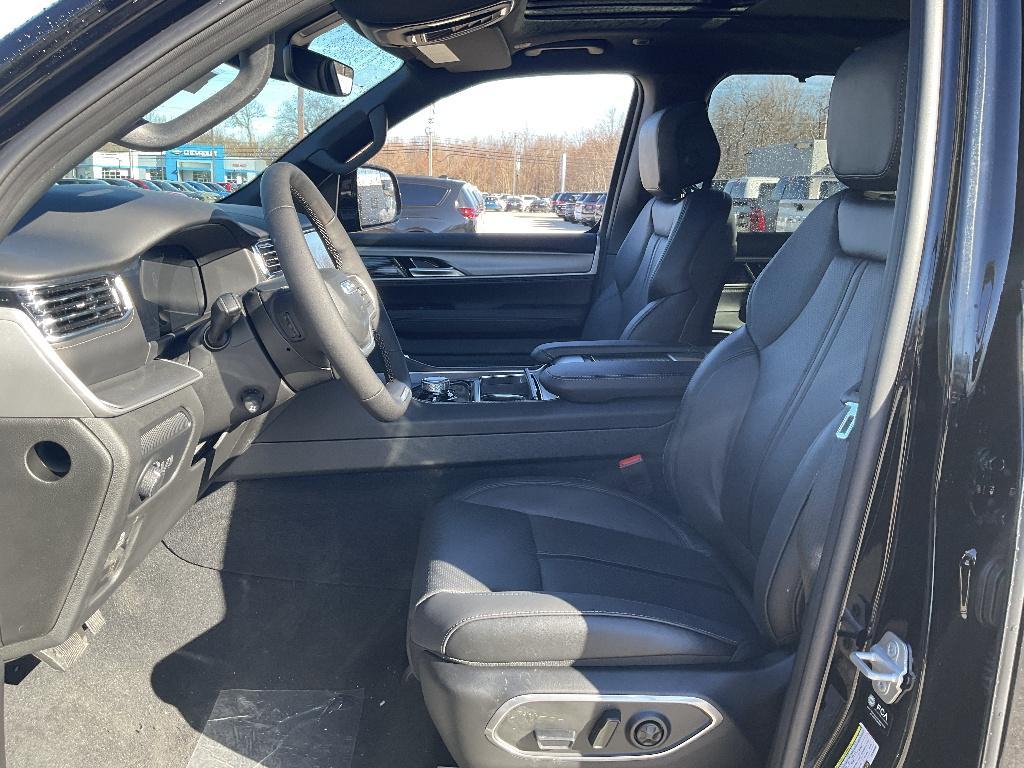 new 2026 Jeep Grand Wagoneer car, priced at $82,880