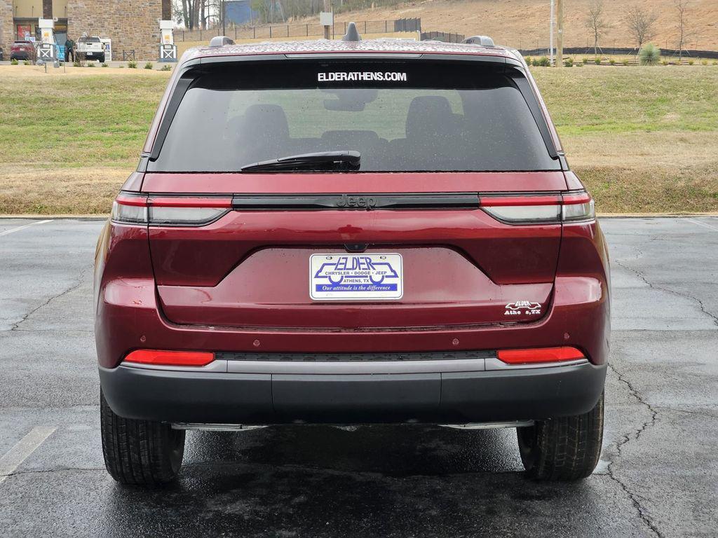 new 2026 Jeep Grand Cherokee car, priced at $45,430