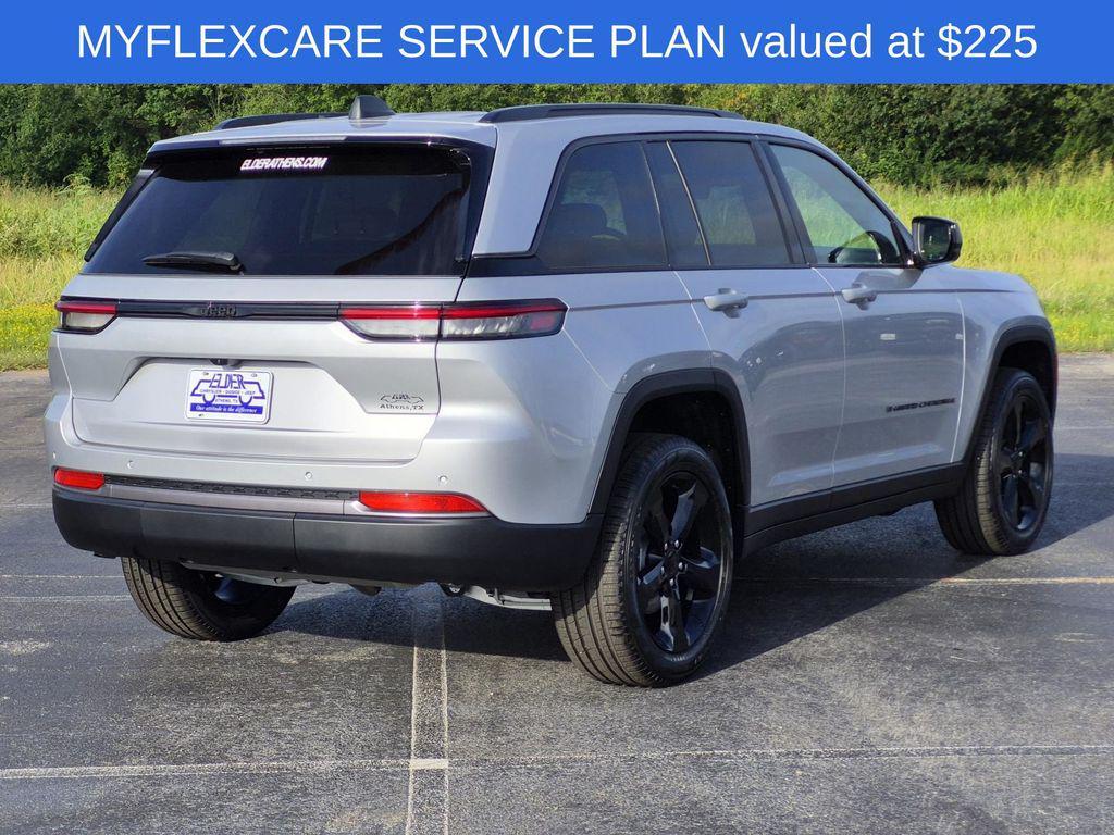 new 2026 Jeep Grand Cherokee car, priced at $43,489