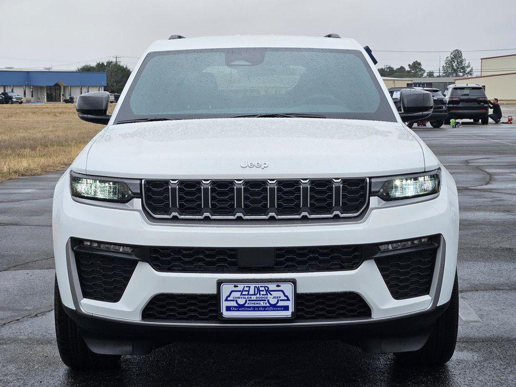 new 2026 Jeep Grand Cherokee car, priced at $45,390